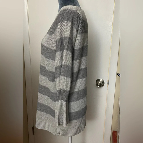 NWT J. Jill Gray Stripe Knit Sweater Size Small - Picture 3 of 10